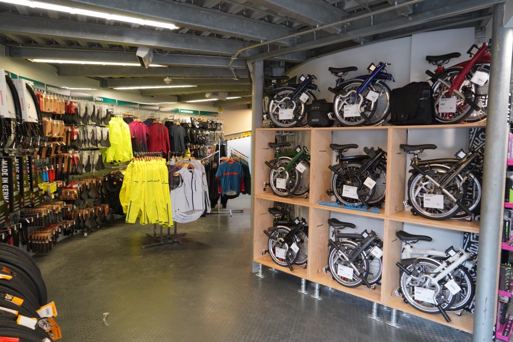 Evans Cycles Leeds Station (3).JPG