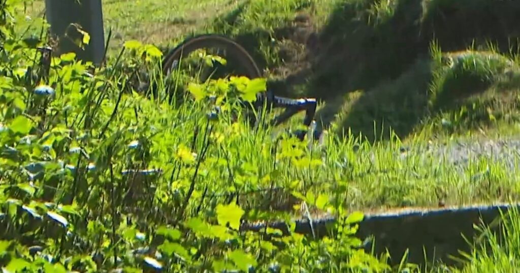 Tour de Pologne cyclist breaks back in horrific crash