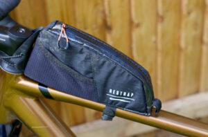 2024 Restrap Short Race top tube bag-11