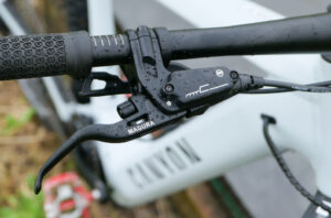 2023 canyon grand canyonON 9 brake lever