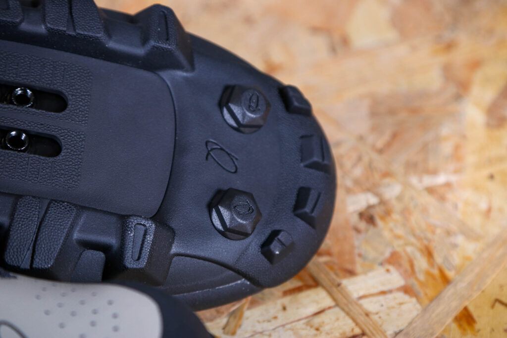 2023 Quoc Escape MTB shoes &ndash; sole toe detail.jpg