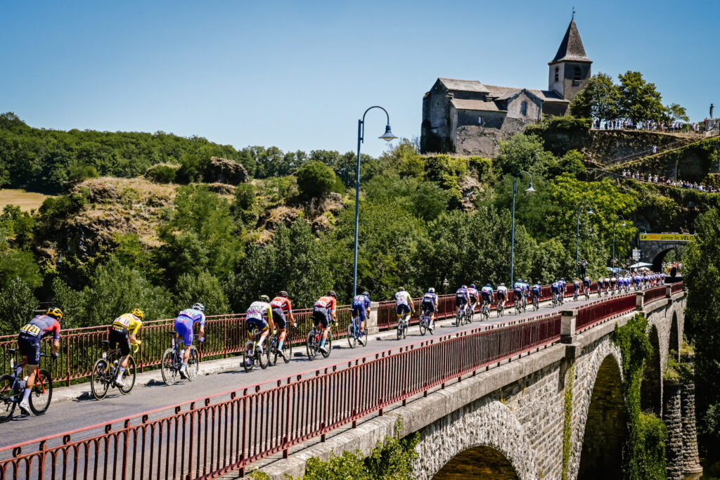 2022 Tour de France, stage 15 (A.S.O., Pauline Ballet)