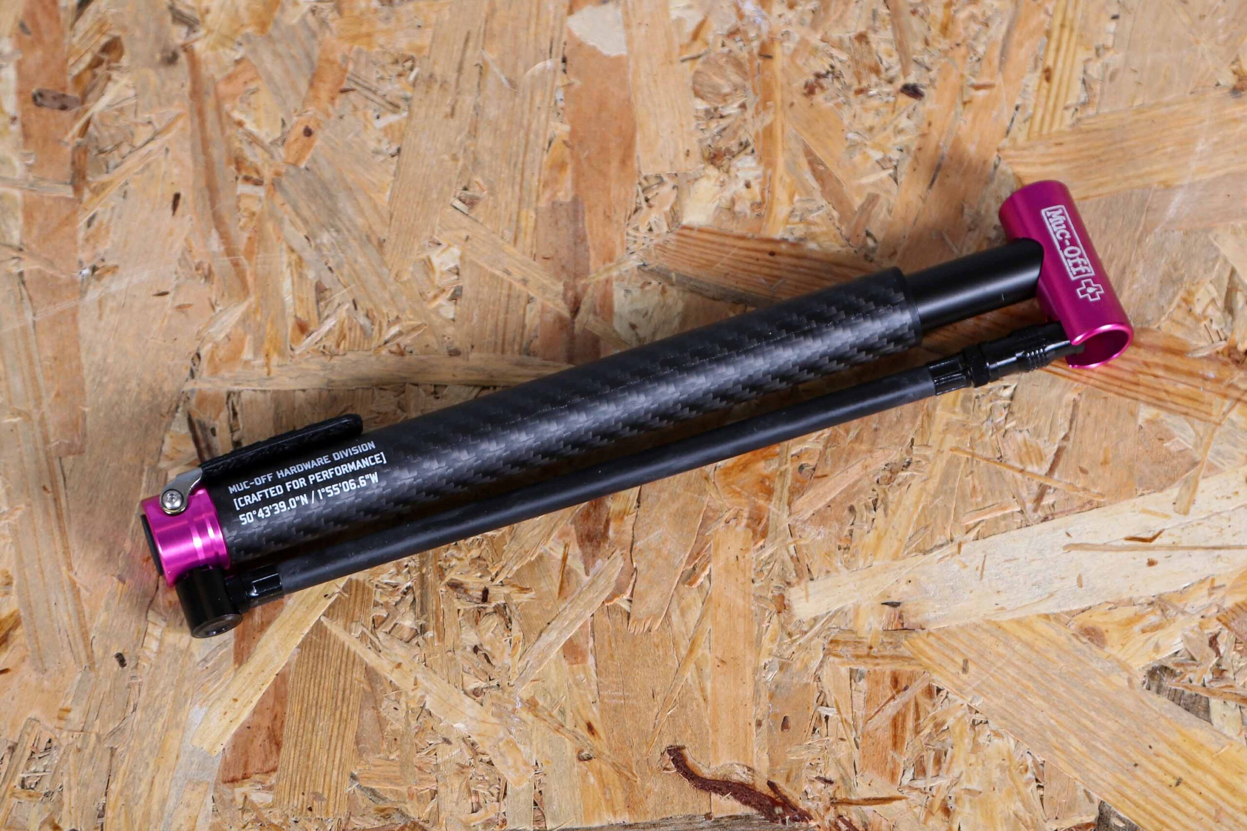 Muc-Off AirMach Carbon Pump - Cycling News | Bike Reviews | road.cc