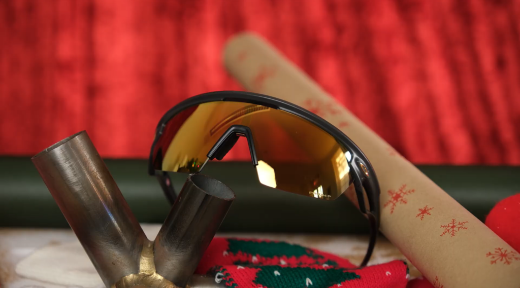 2024 xmas Oakley Sphaera
