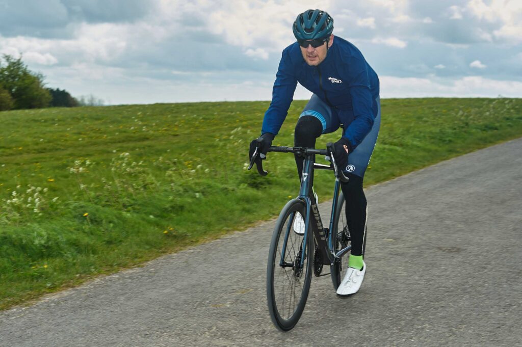 2024 Giant TCR Advanced Pro 0 AXS – riding 3.jpg