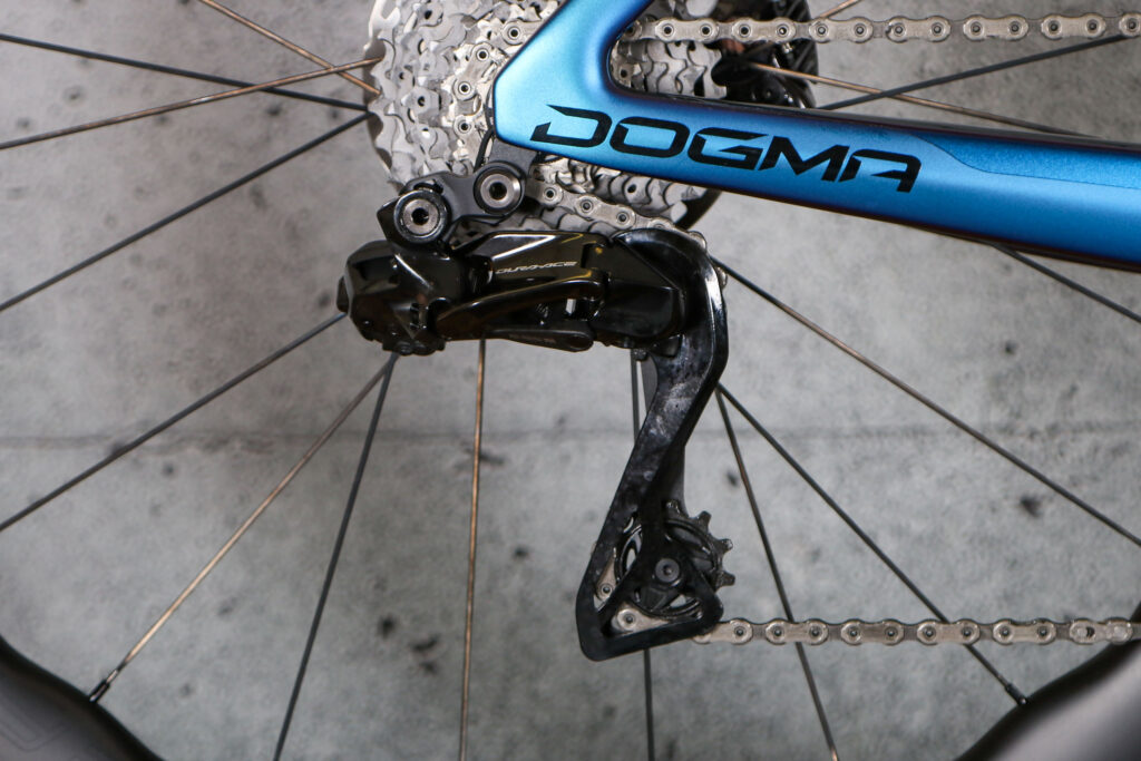 2024 Pinarello Dogma F Dura Ace Di2 – rear mech.jpg