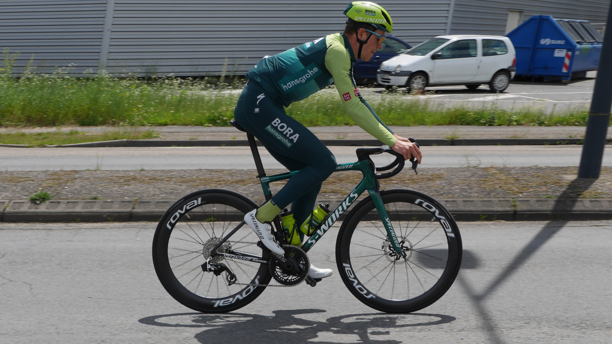 2024 Dauphine Bora Hansgrohe riding shot