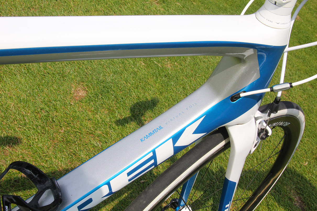 Trek Madone 6 Series – headtube junction