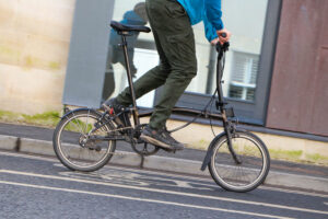 2023 Brompton C Line Explore – riding 3.jpg
