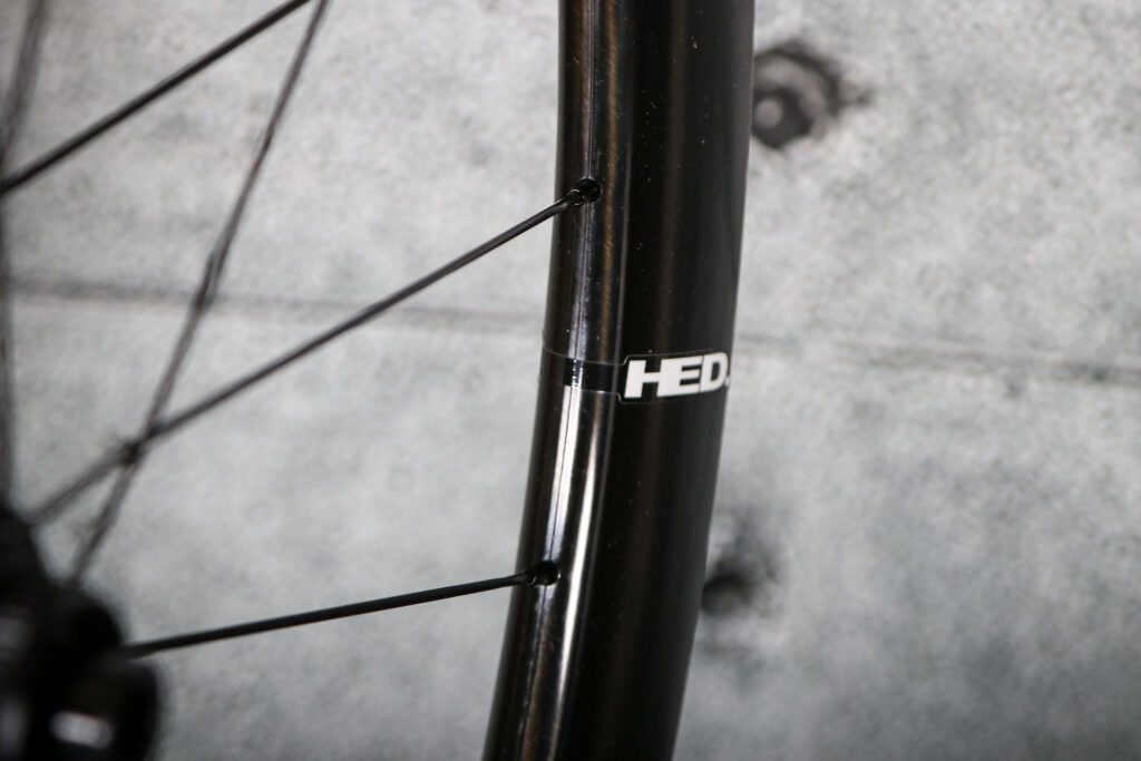 2024 HED Wheels Vanquish Pro V45 wheelset – detail.jpg