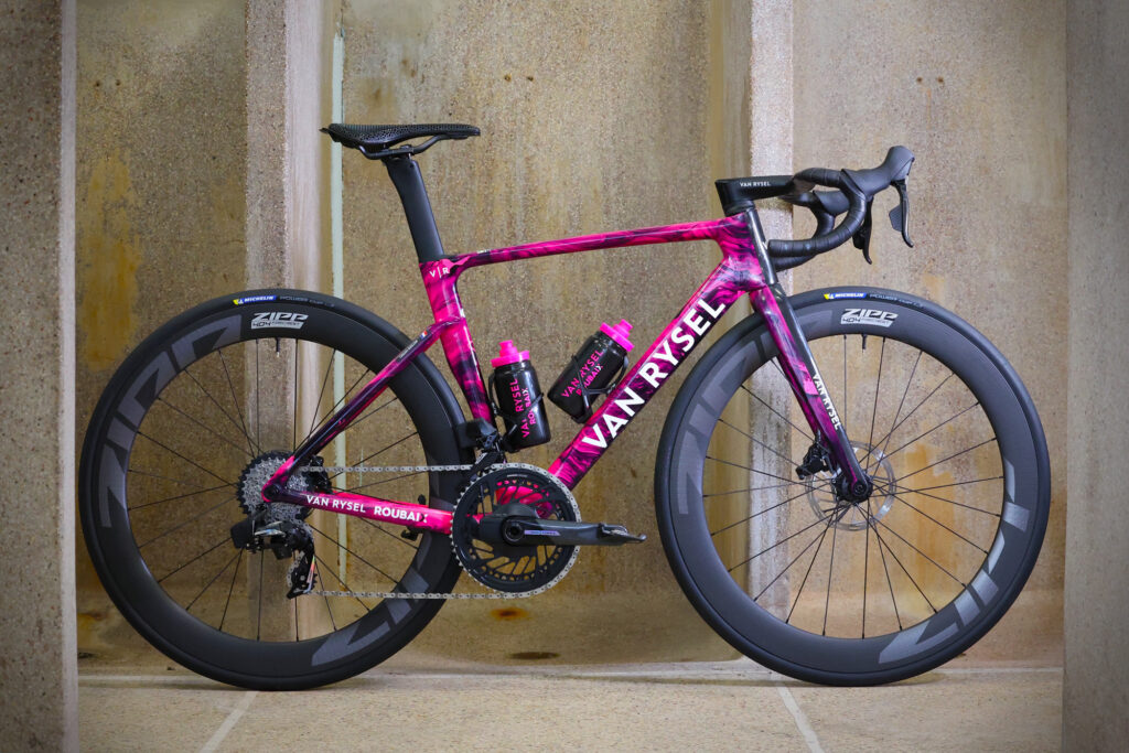 2025 Van Rysel Roubaix RCR – 1