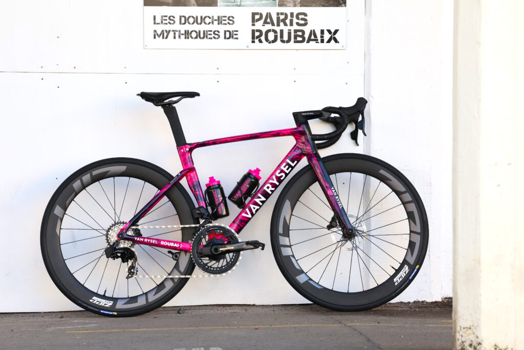 2025 Van Rysel Roubaix RCR – 3