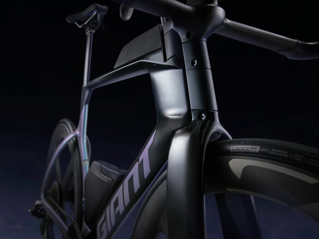 2025 Giant Trinity