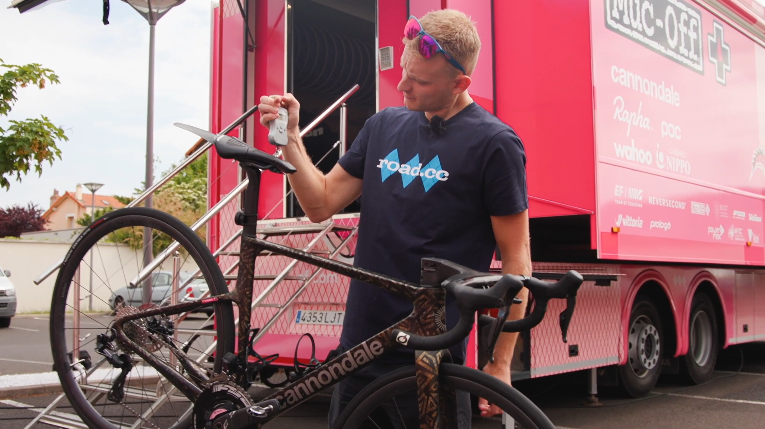 2023 Carapaz training bike weighing at dauphine