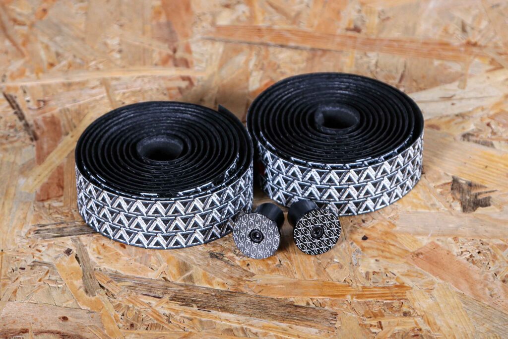 2024 Deda Loop bar tape.jpg