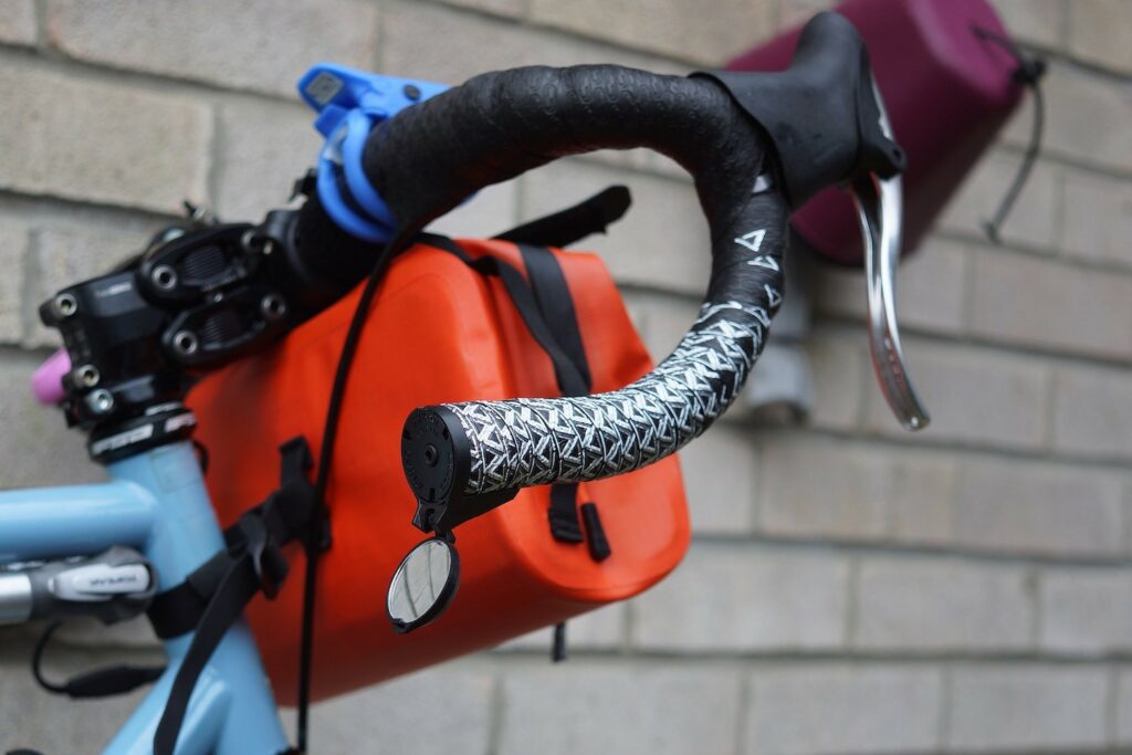2024 Deda Loop bar tape and Corky mirror.JPG