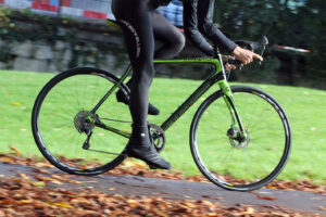 Cannondale Synapse Carbon Ultegra Disc - riding 1