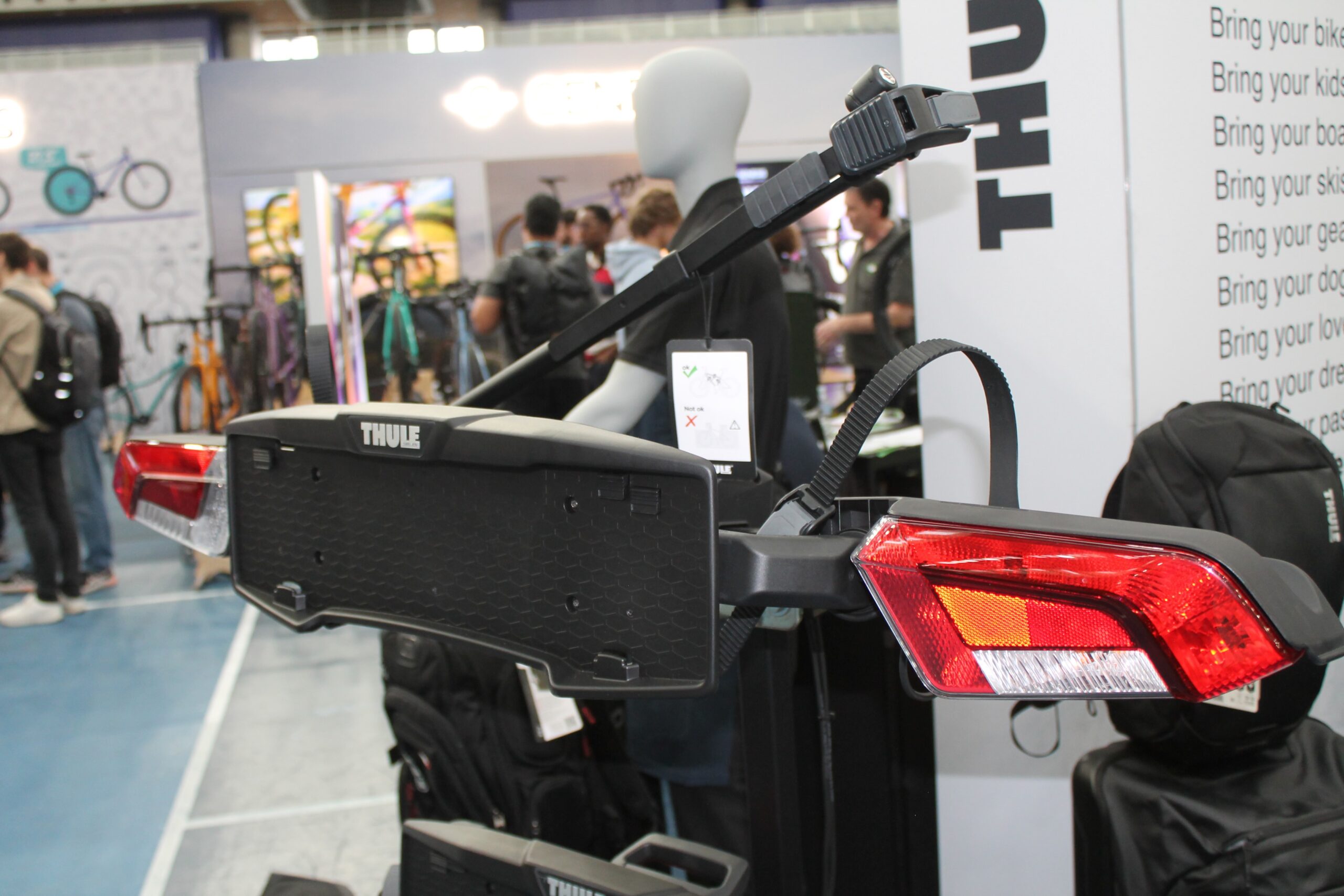 2026 iceBike Thule VeloLite complete