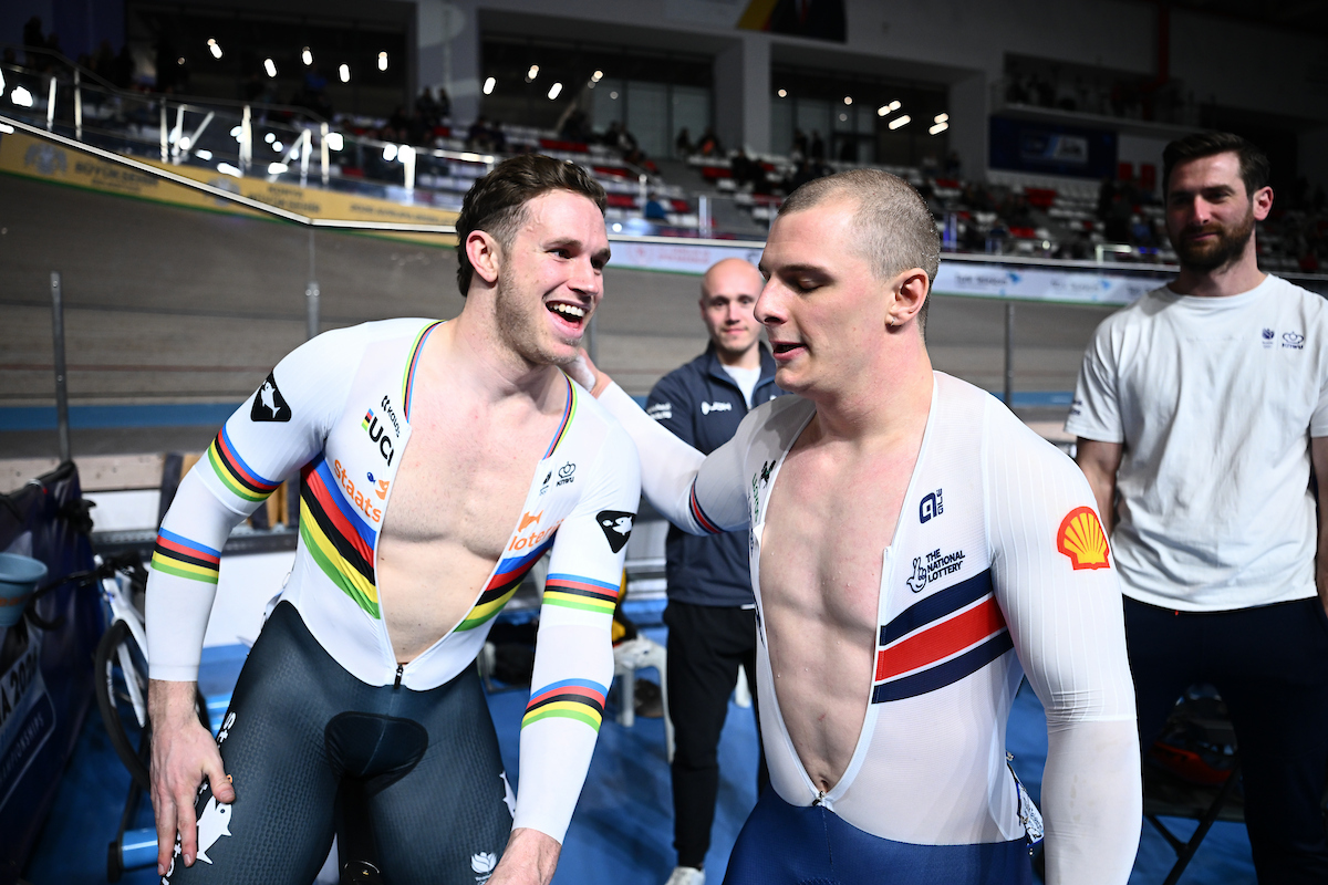 Matt Richardson beats Harrie Lavreysen at 2026 UEC Track Elite European Championships