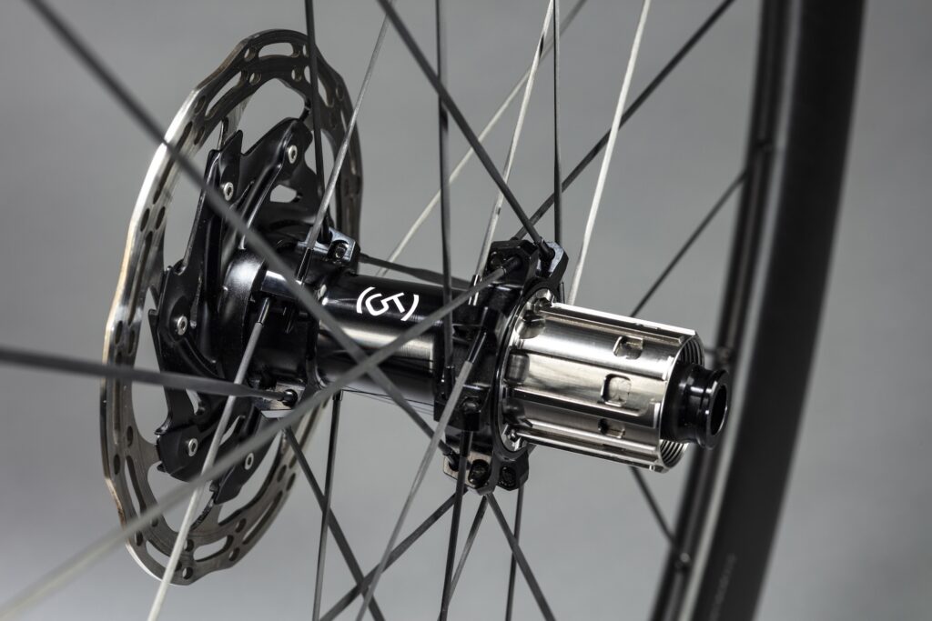 2026 Parcours Strade GT wheelset rear hub