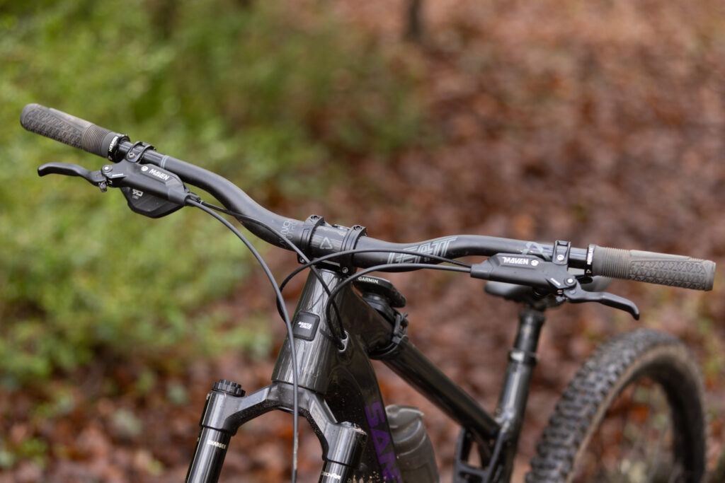 2026-leatt-handlebar-kit-launch-control-6.0-hero.jpg
