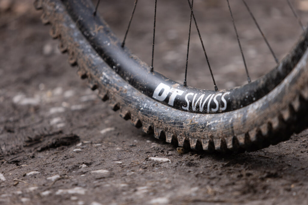 2026-megamo-reason-crb01-wheel.jpg