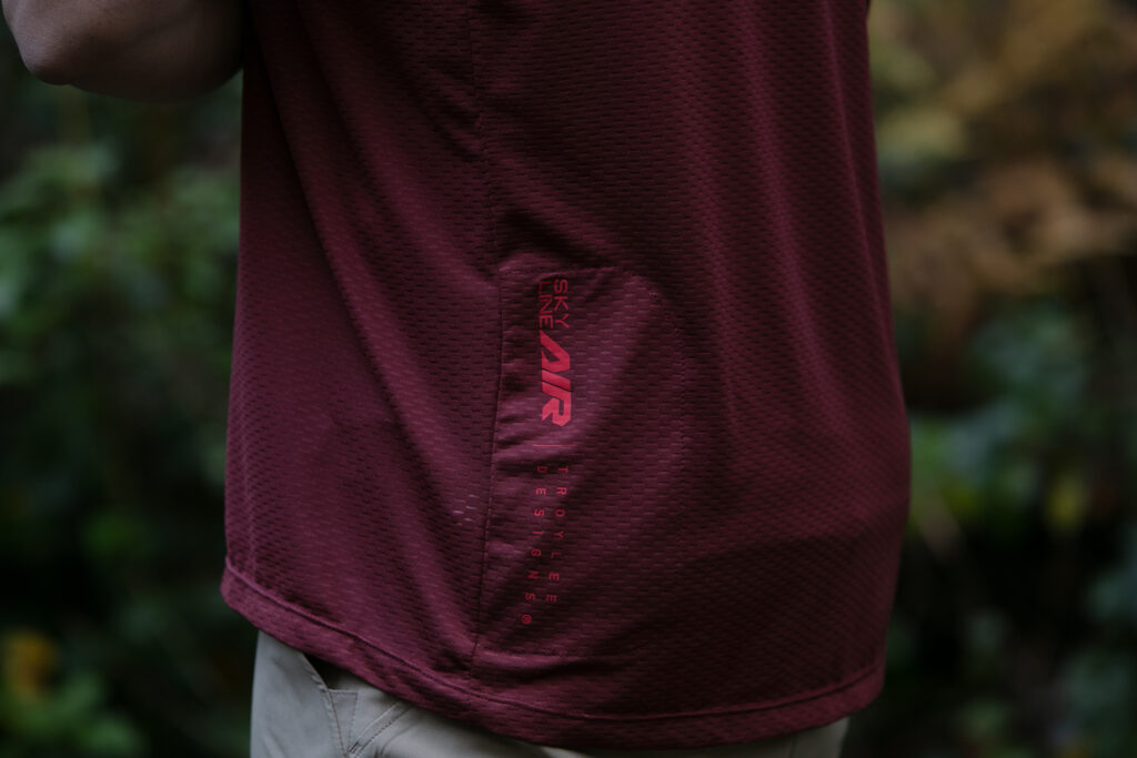 2026-troe-lee-designs-skyline-air-jersey-side.jpg