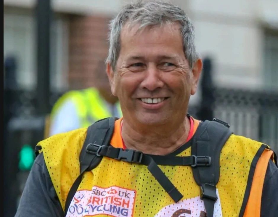 Larry Hickmott