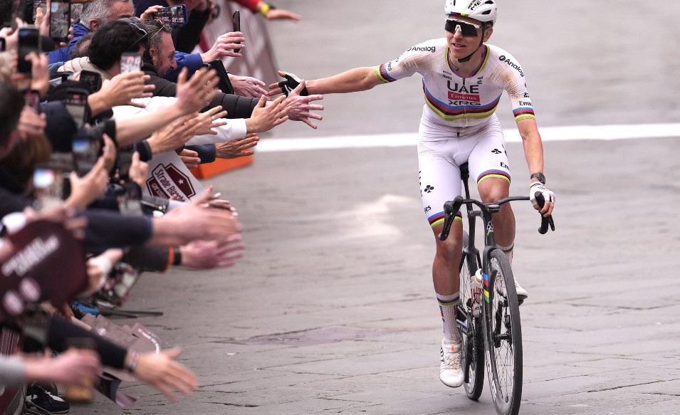 Tadej Pogačar wins the 2026 Strade Bianche