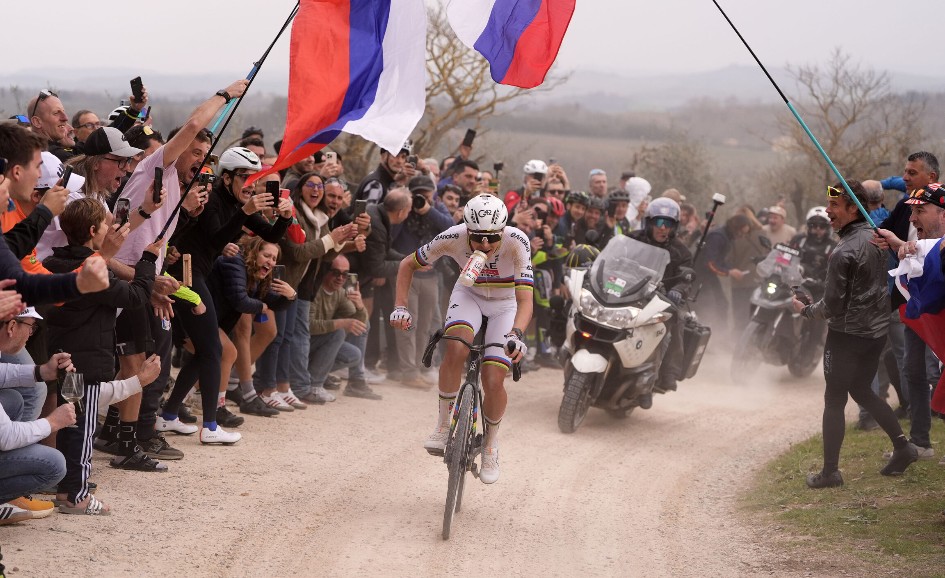 Tadej Pogačar wins the 2026 Strade Bianche