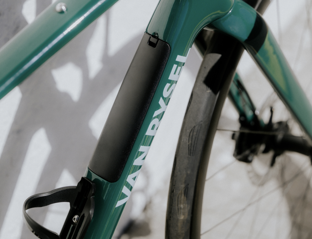 2026 Van Rysel downtube storage
