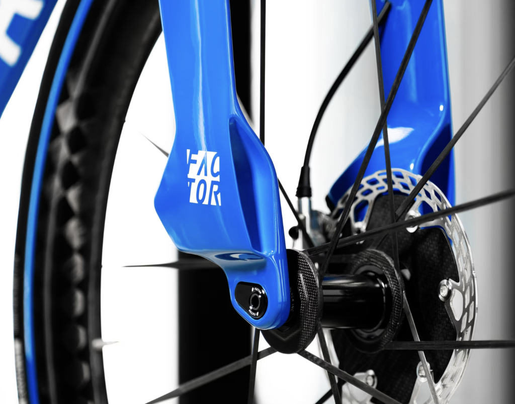 2026 Bugatti Factor One road bike fork