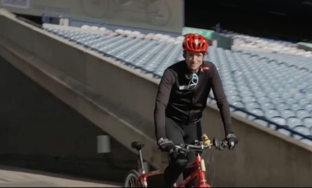 Greg James completes Comic Relief Challenge