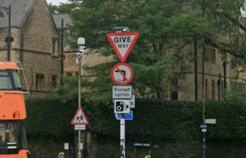 No left turn sign, The Plain, Oxford