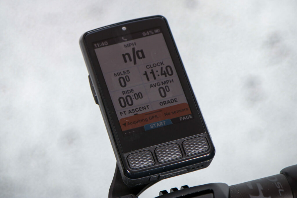 2025-wahoo-elemnt-roam-3-gps-bike-computer-2-scaled.jpg