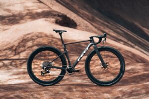 2026 Felt Breed FRD full bike static
