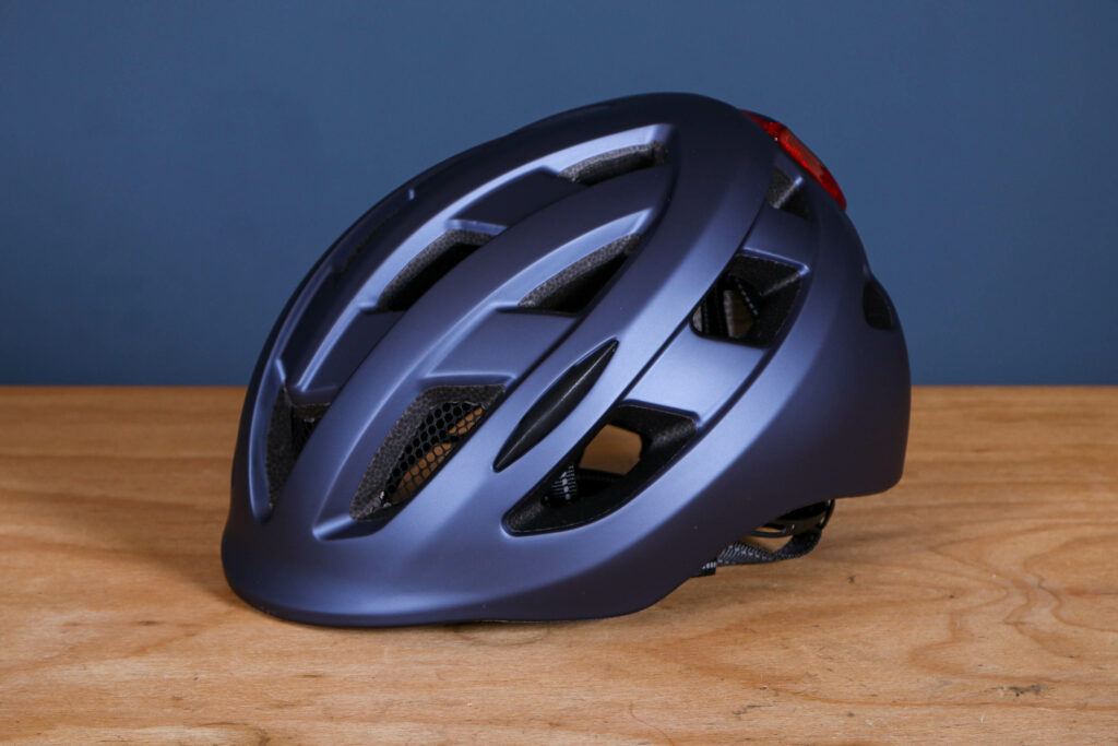 2026 Halfords Commuter helmet