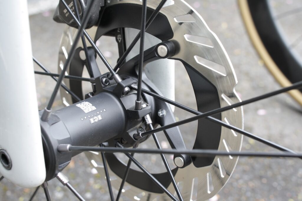 2026 Ursus Arya G wheel Team Picnic-PostNL hub and spokes