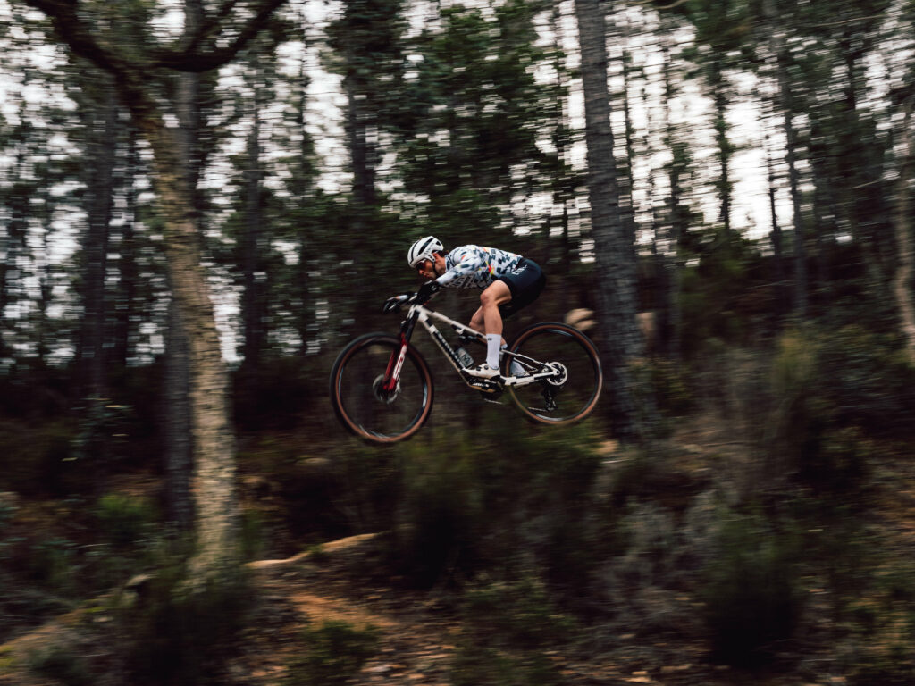 2026 canyon lux world cup cfr jump