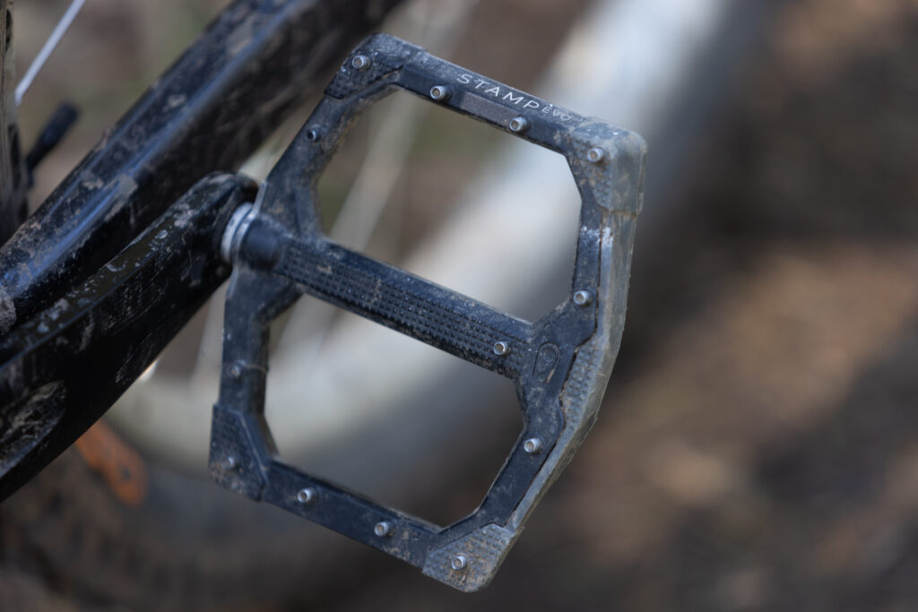 2026-crankbrothers-Stamp-Evo-pin-detail.jpg