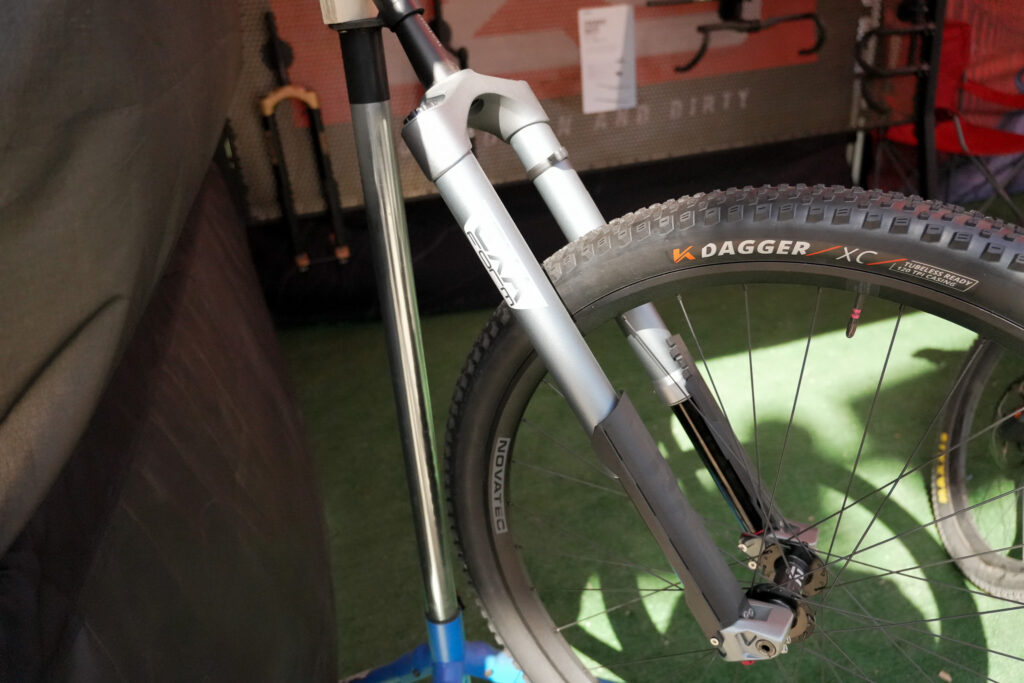 2026 exaform 36 fork sea otter