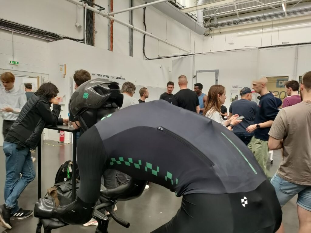 Van Rysel airbag rear w/ CO2 canister