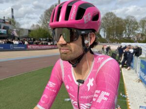 Alastair MacKellar finishes last, 2026 Paris-Roubaix