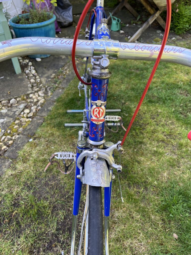 Rotrax Concours 1952 headbadge