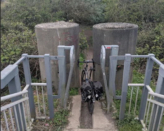Footbridge barrier