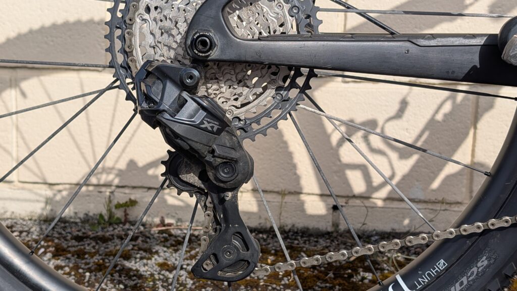 Shimano-XT-Di2-M8250-Groupset-Hero.jpg