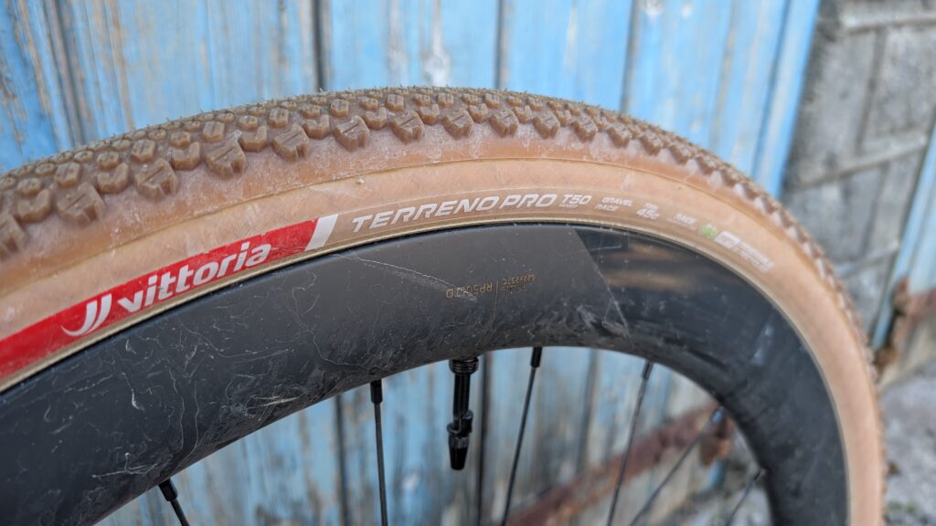 Vittoria-Terreno-T50-PRO-Race.jpg