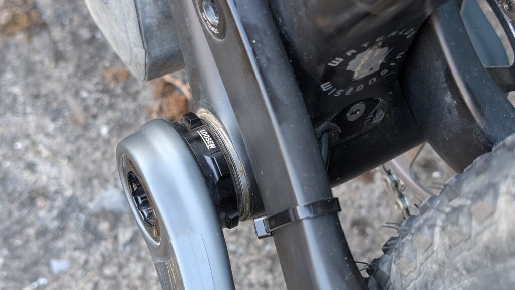 ethirteen-helix-race-carbon-APS-loosen.jpg