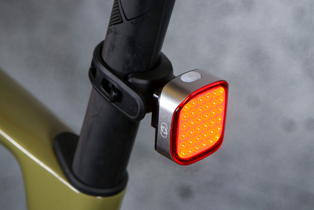 2025-oxford-ultratorch-city-light-set-cube-r25-rear-light-scaled.jpg