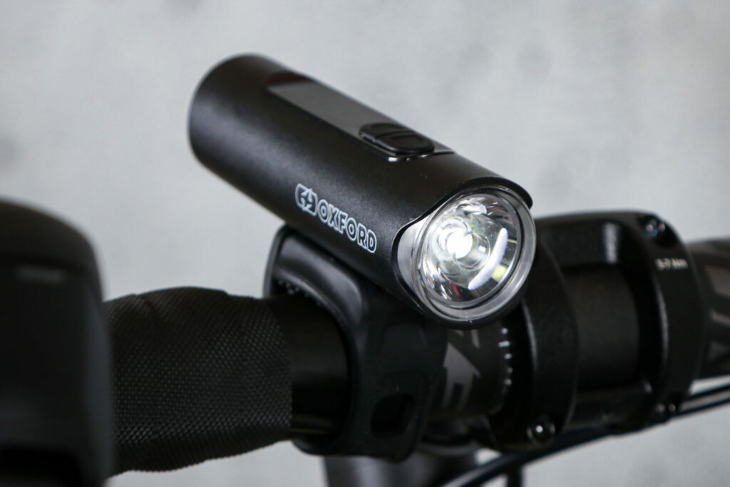 2025-oxford-ultratorch-city-light-set-ultratorch-cl-200-lens-scaled.jpg